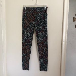 Lularoe one size leggings